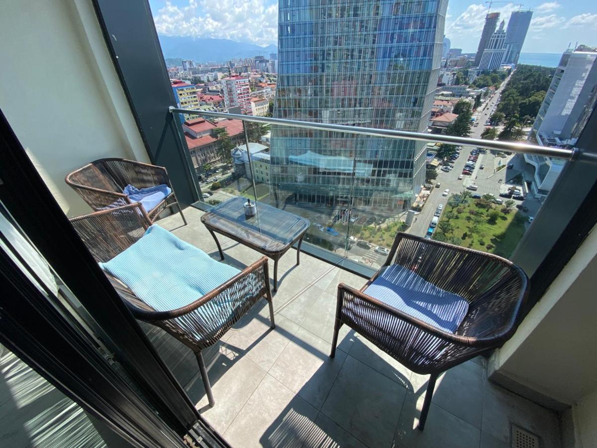 Apartment In Porta Batumi Tower ภายนอก รูปภาพ
