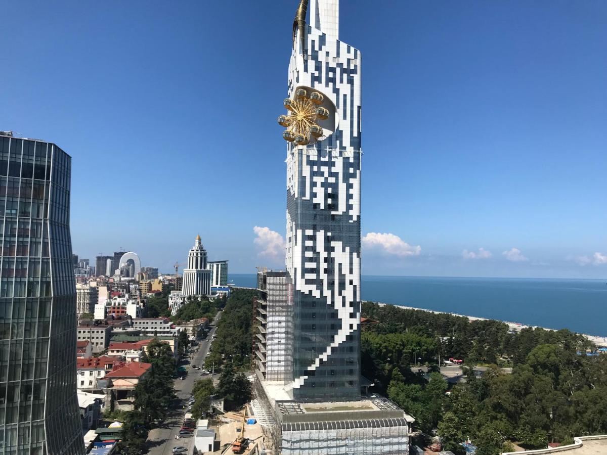 Apartment In Porta Batumi Tower ภายนอก รูปภาพ