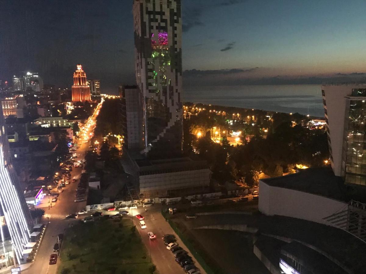 Apartment In Porta Batumi Tower ภายนอก รูปภาพ