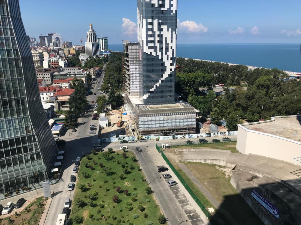 Apartment In Porta Batumi Tower ภายนอก รูปภาพ