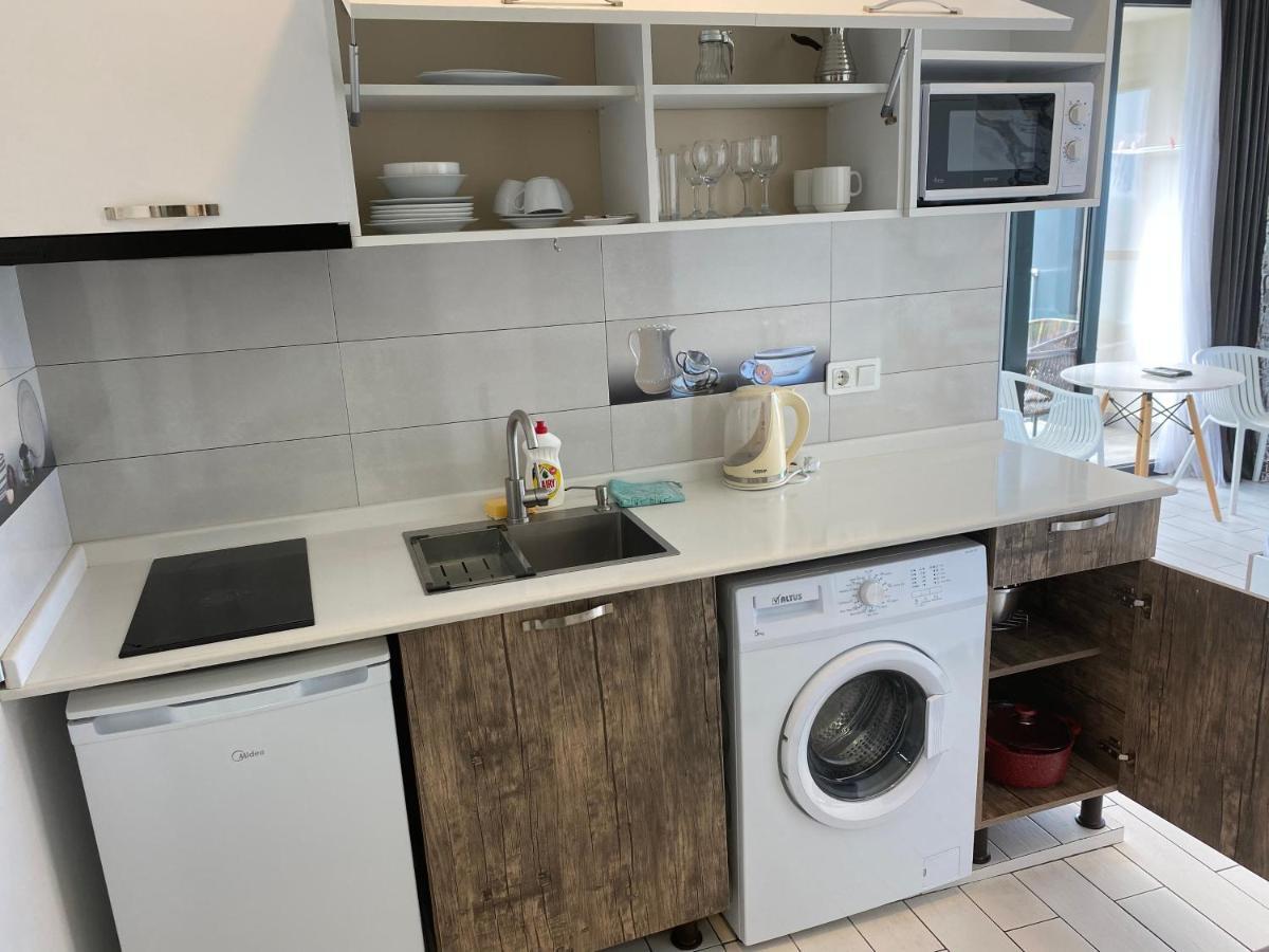 Apartment In Porta Batumi Tower ภายนอก รูปภาพ