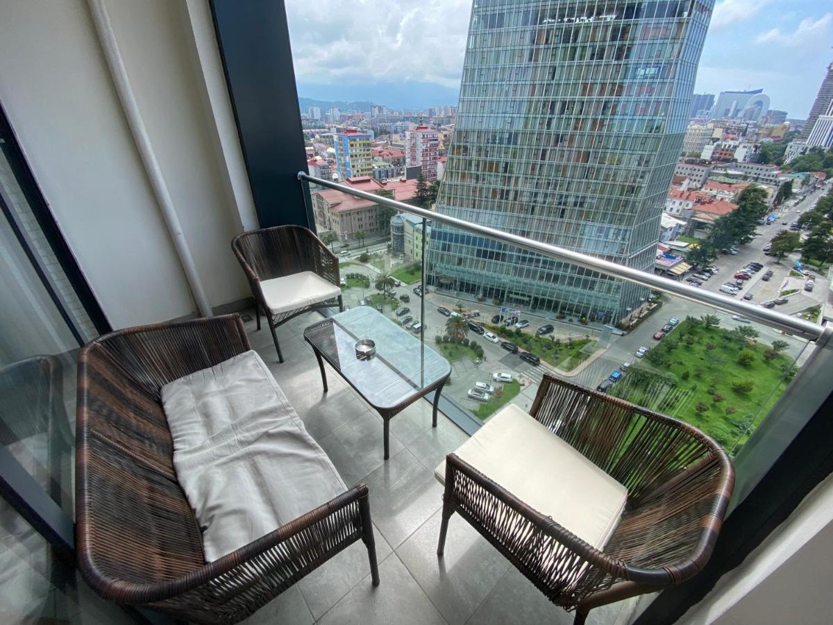 Apartment In Porta Batumi Tower ภายนอก รูปภาพ