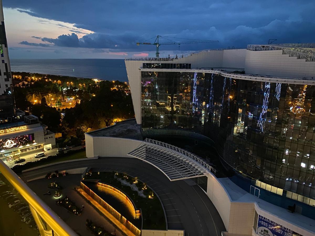 Apartment In Porta Batumi Tower ภายนอก รูปภาพ
