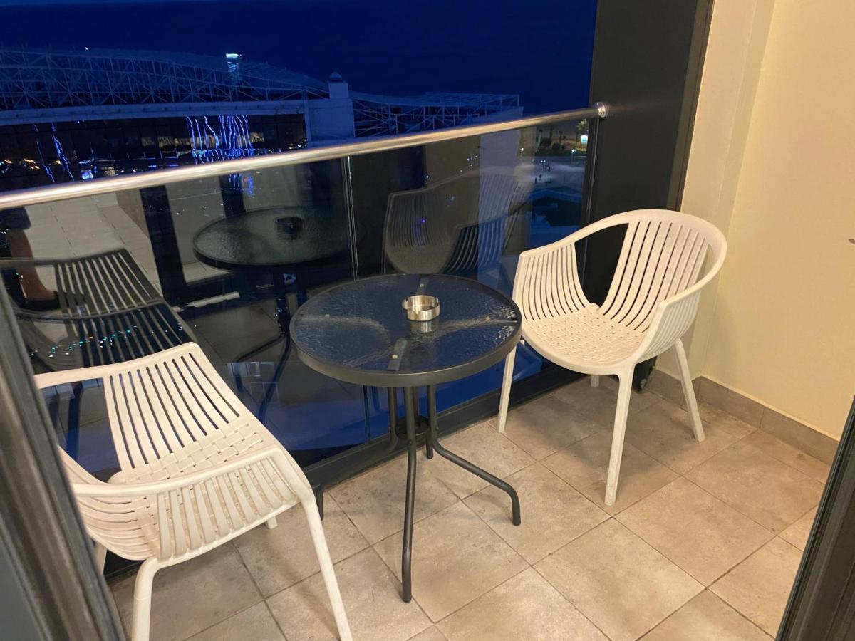 Apartment In Porta Batumi Tower ภายนอก รูปภาพ