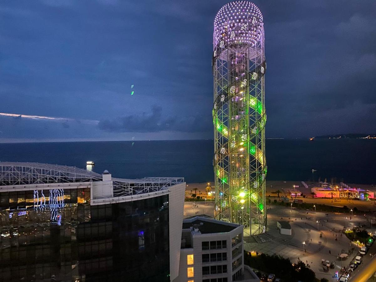 Apartment In Porta Batumi Tower ภายนอก รูปภาพ