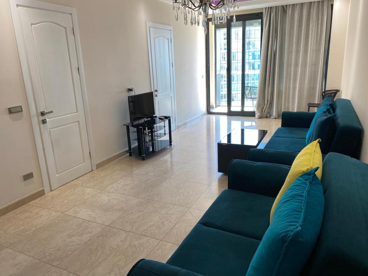 Apartment In Porta Batumi Tower ภายนอก รูปภาพ