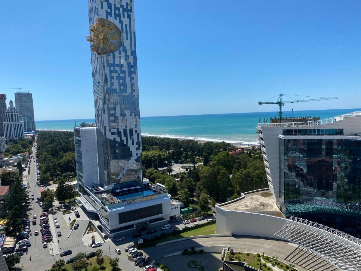 Apartment In Porta Batumi Tower ภายนอก รูปภาพ