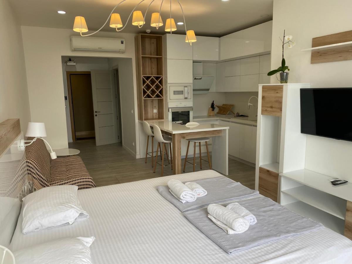 Apartment In Porta Batumi Tower ภายนอก รูปภาพ