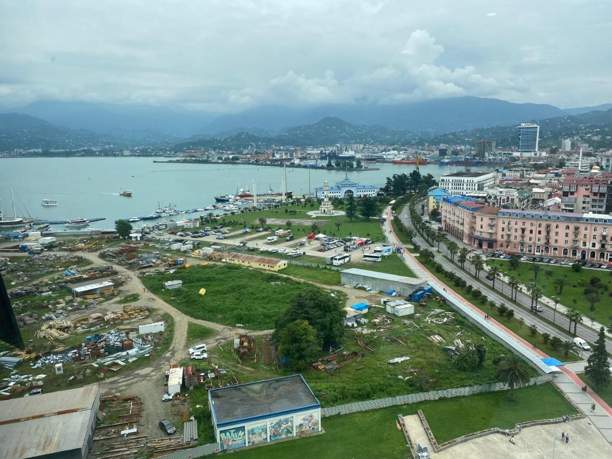 Apartment In Porta Batumi Tower ภายนอก รูปภาพ