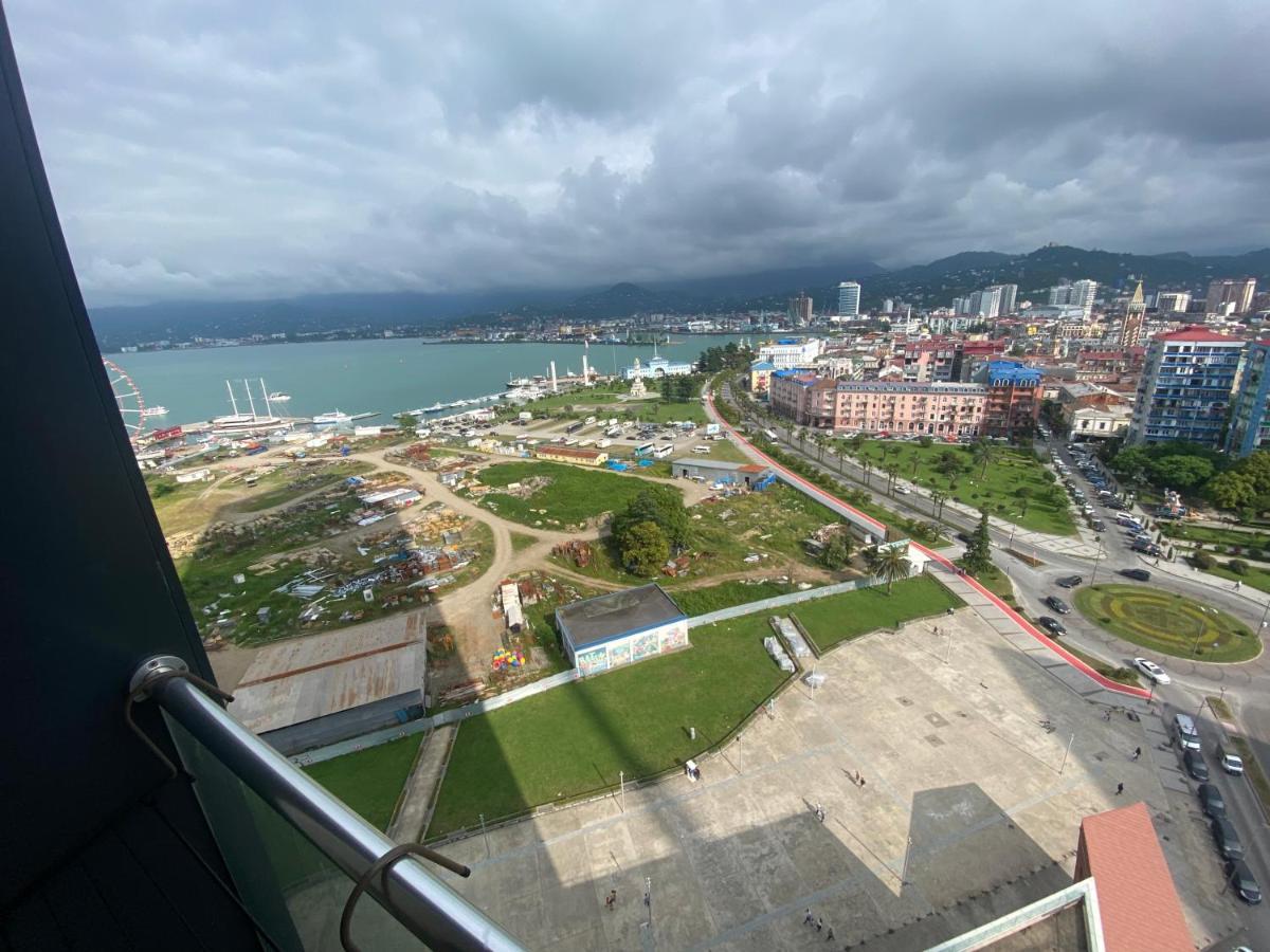 Apartment In Porta Batumi Tower ภายนอก รูปภาพ