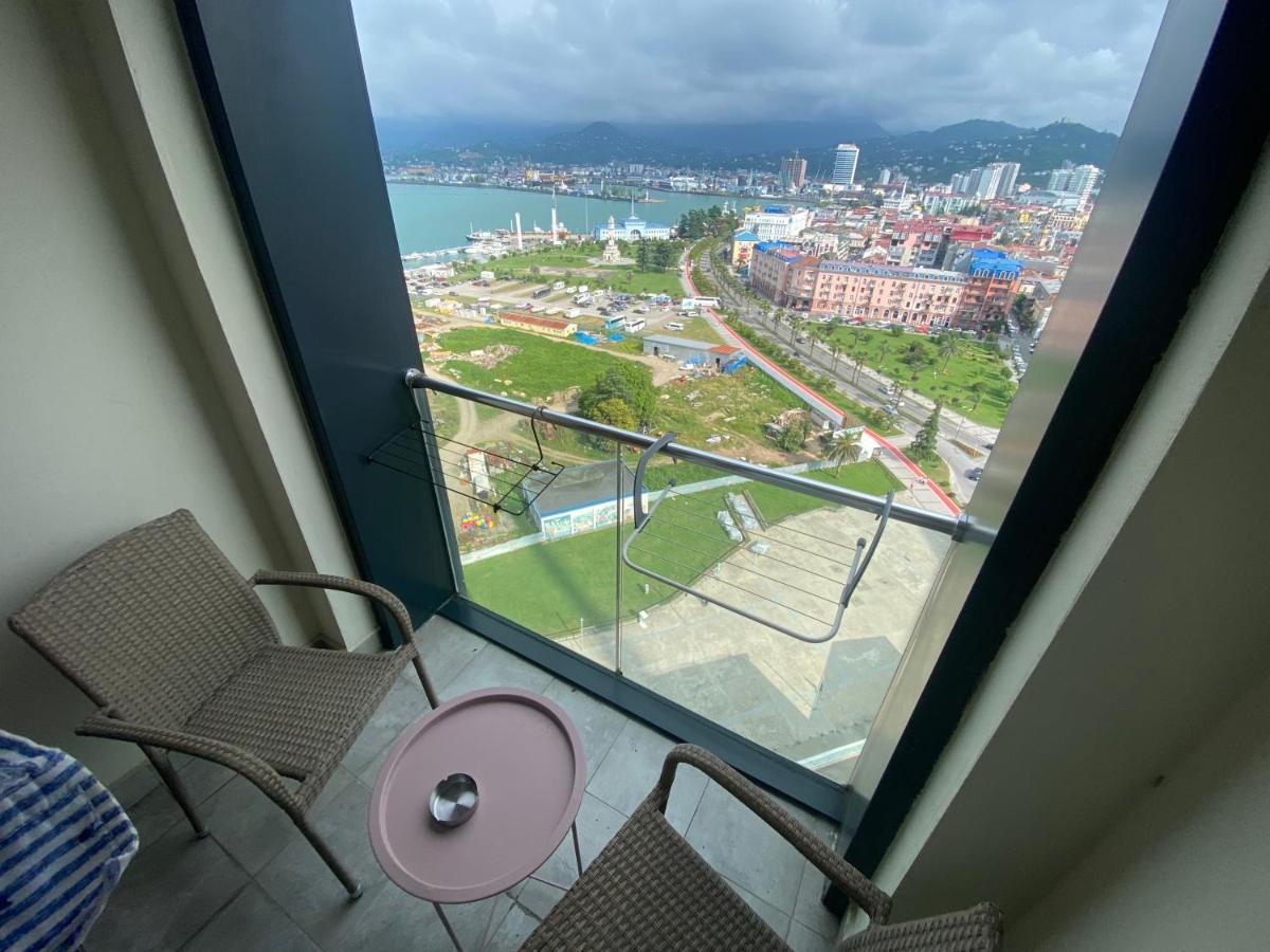 Apartment In Porta Batumi Tower ภายนอก รูปภาพ