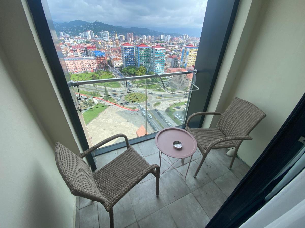 Apartment In Porta Batumi Tower ภายนอก รูปภาพ